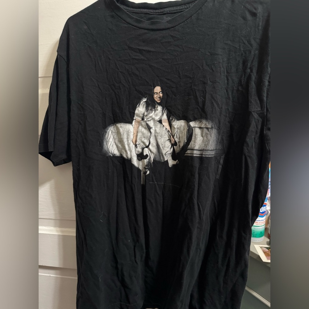 Graphic tee